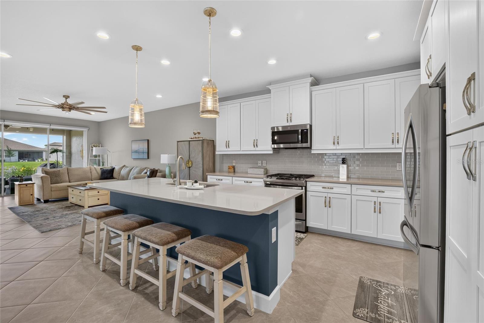 4740 AVILA LAKES DR