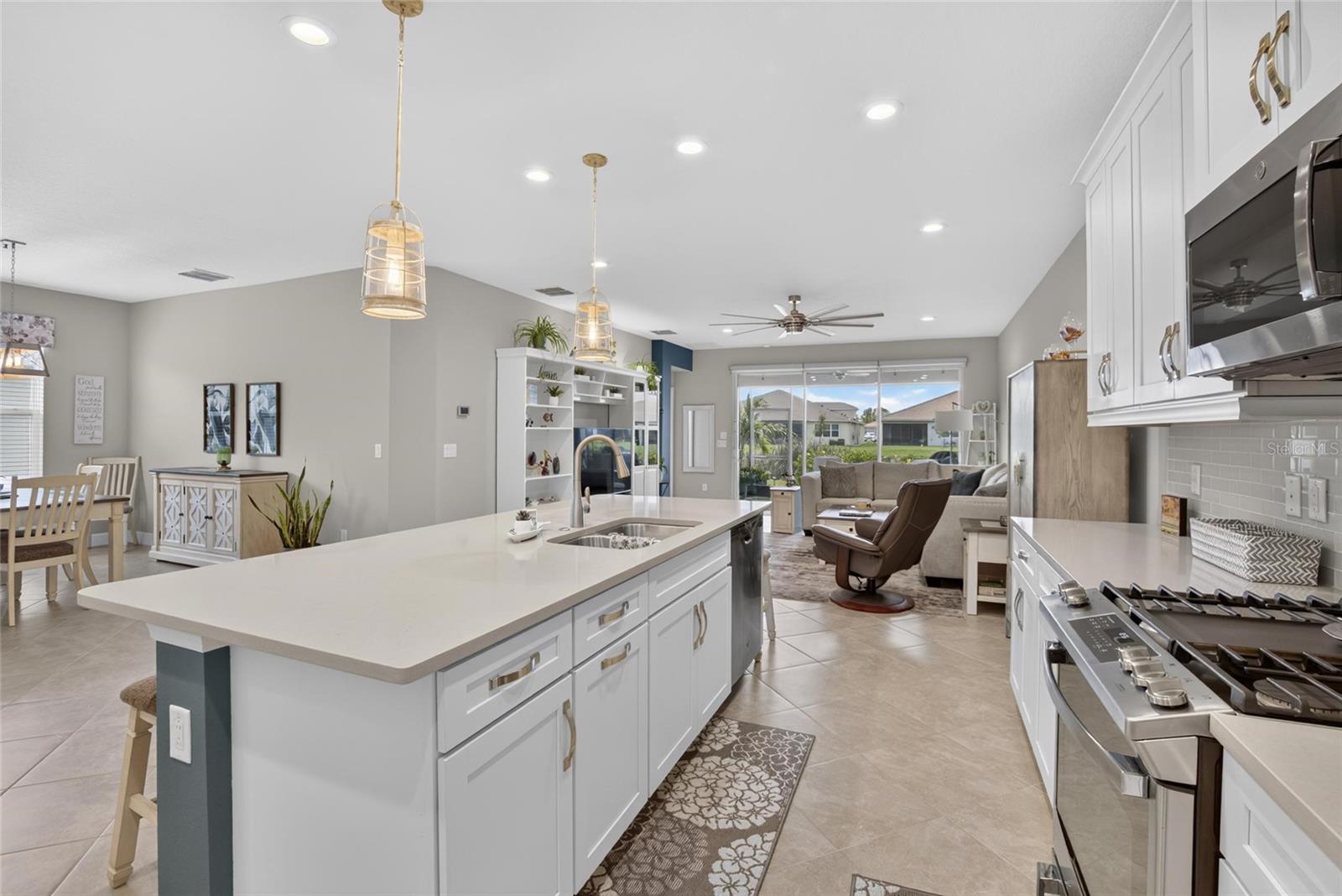 4740 AVILA LAKES DR