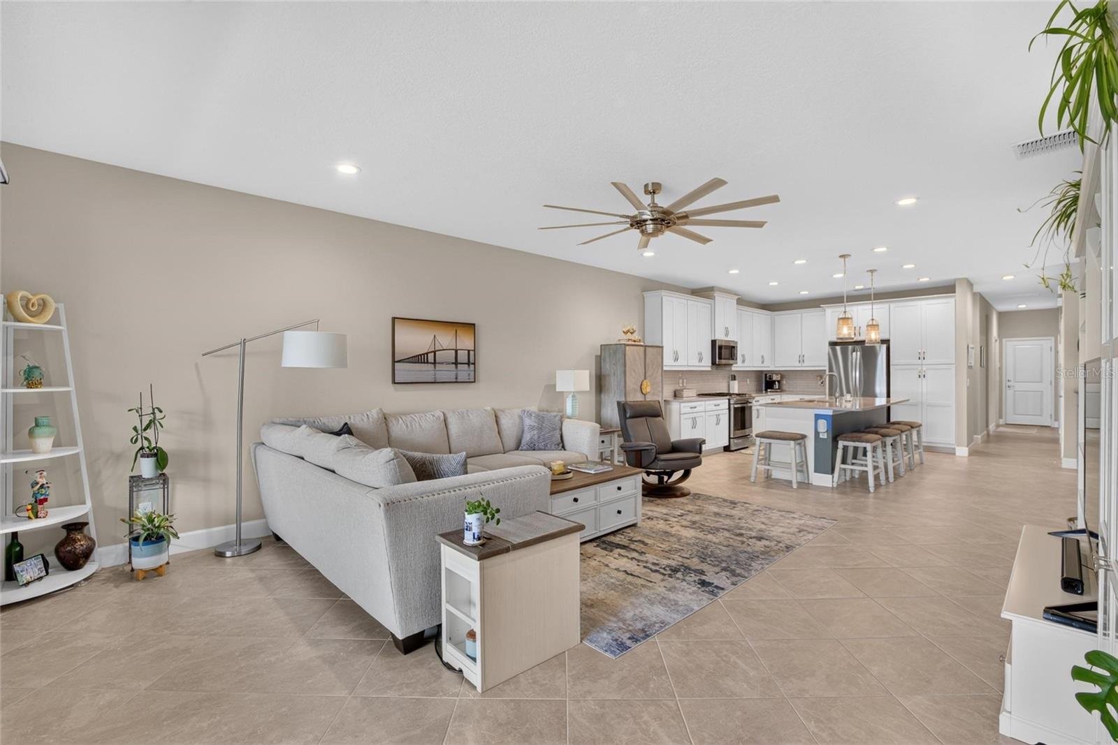 4740 AVILA LAKES DR