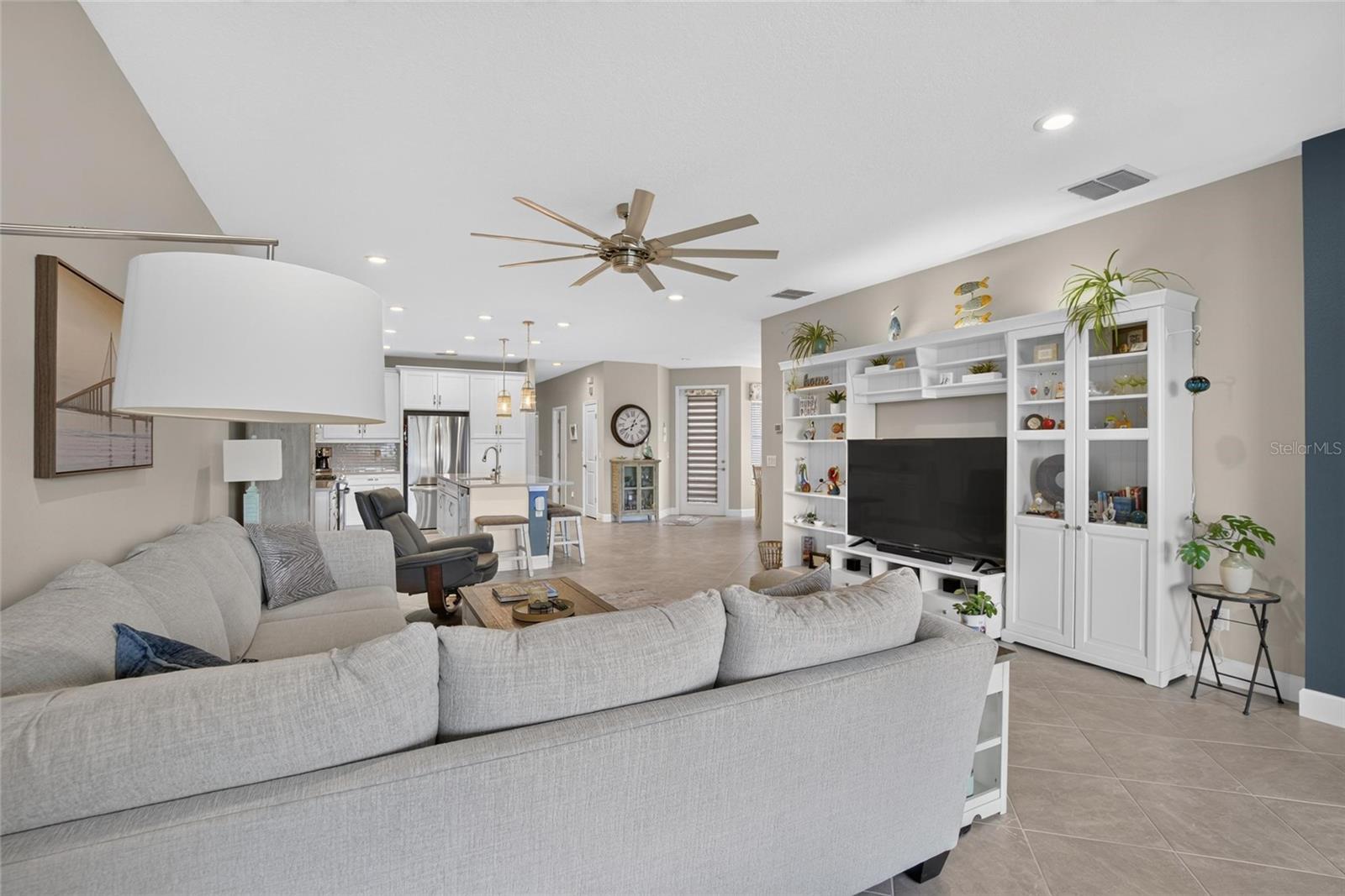 4740 AVILA LAKES DR