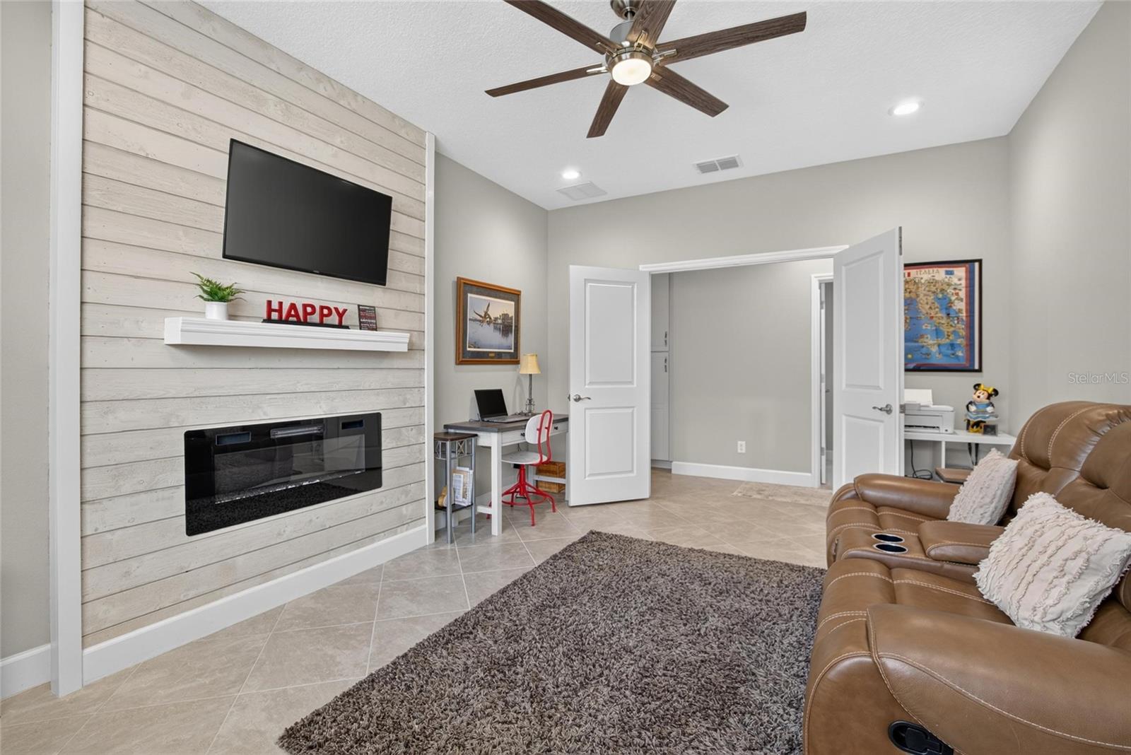 4740 AVILA LAKES DR