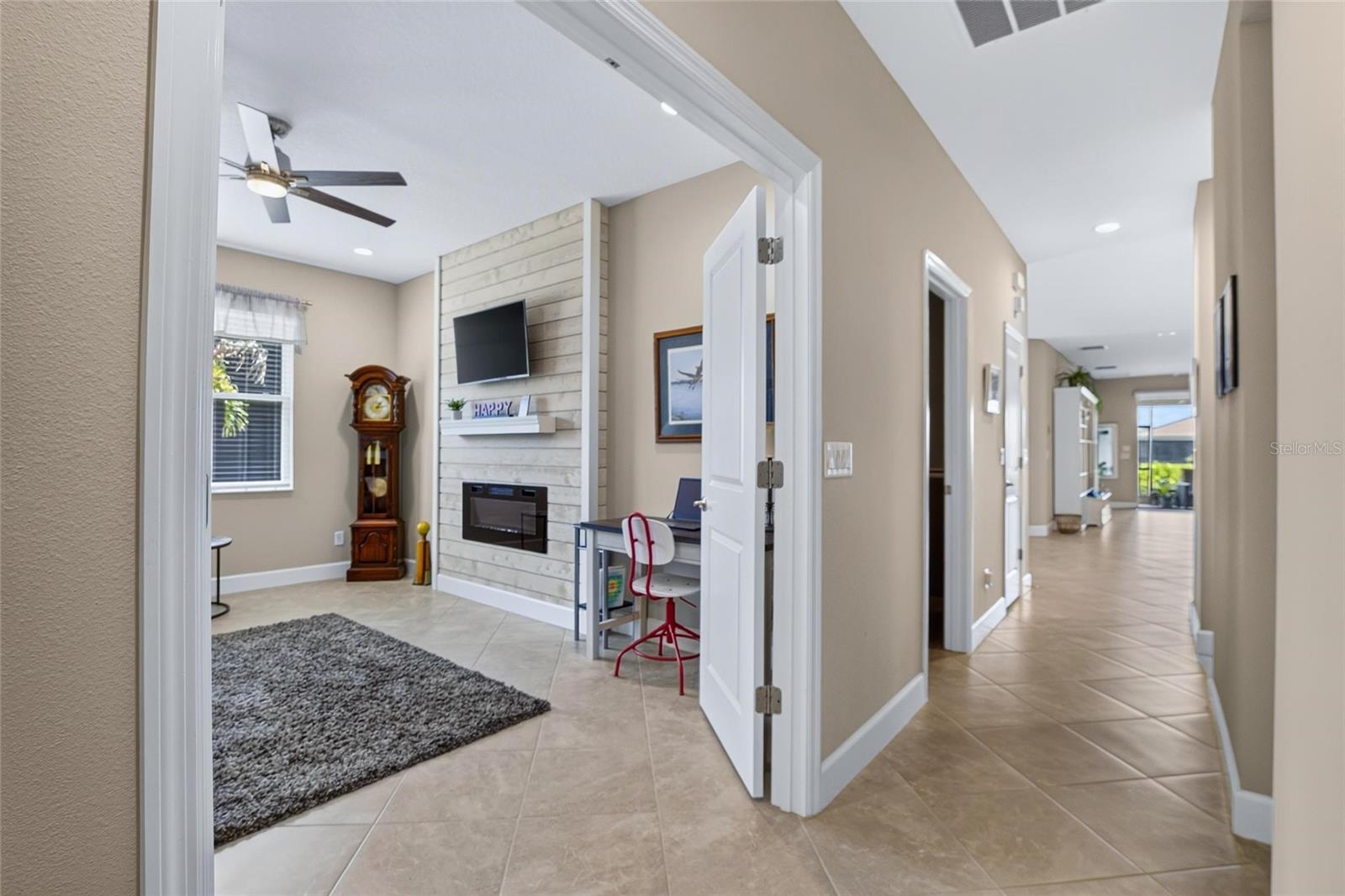 4740 AVILA LAKES DR