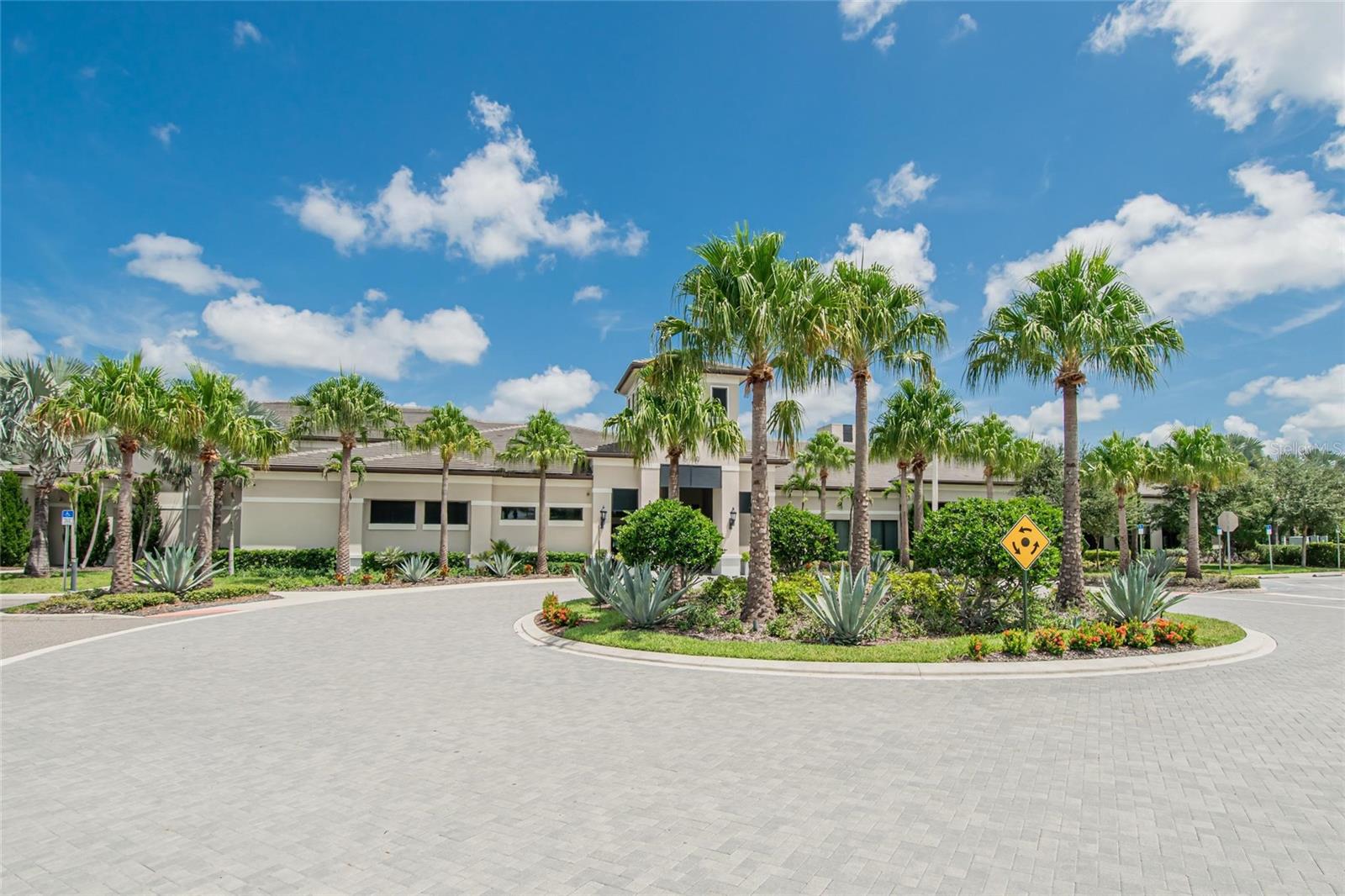 4740 AVILA LAKES DR