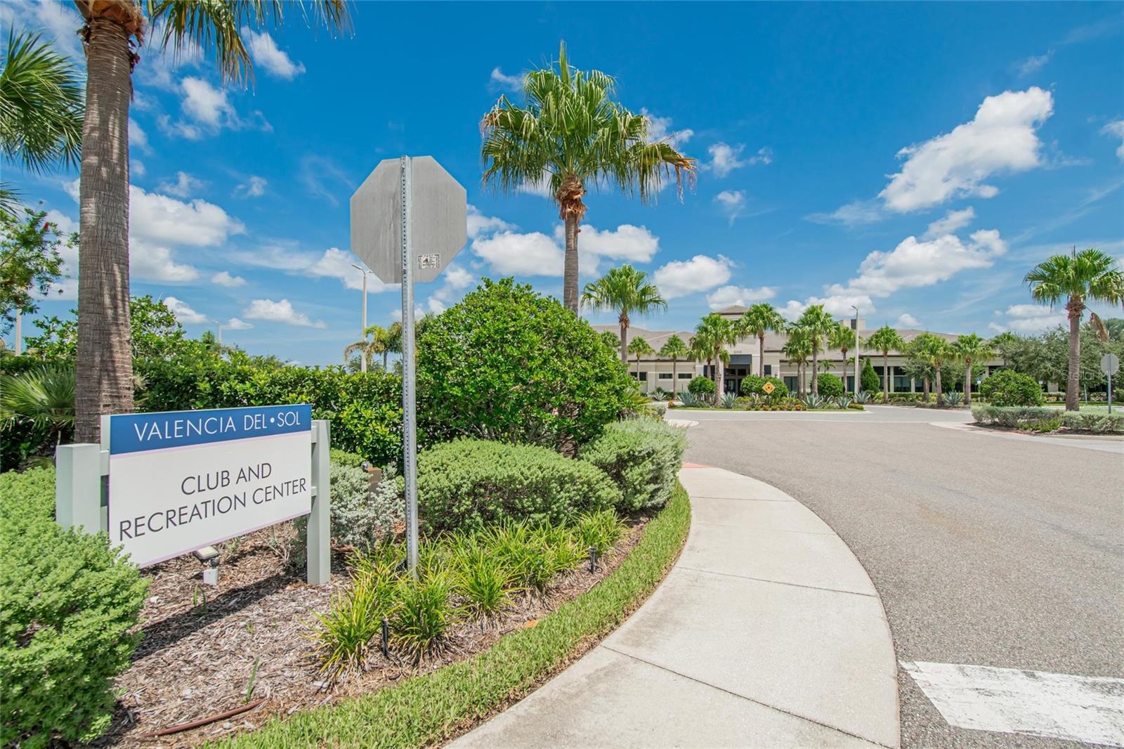 4740 AVILA LAKES DR