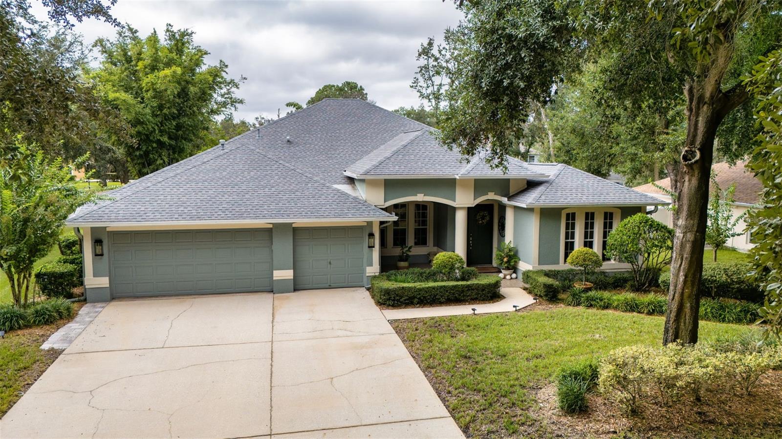 28 Camelot Ridge Dr, Brandon