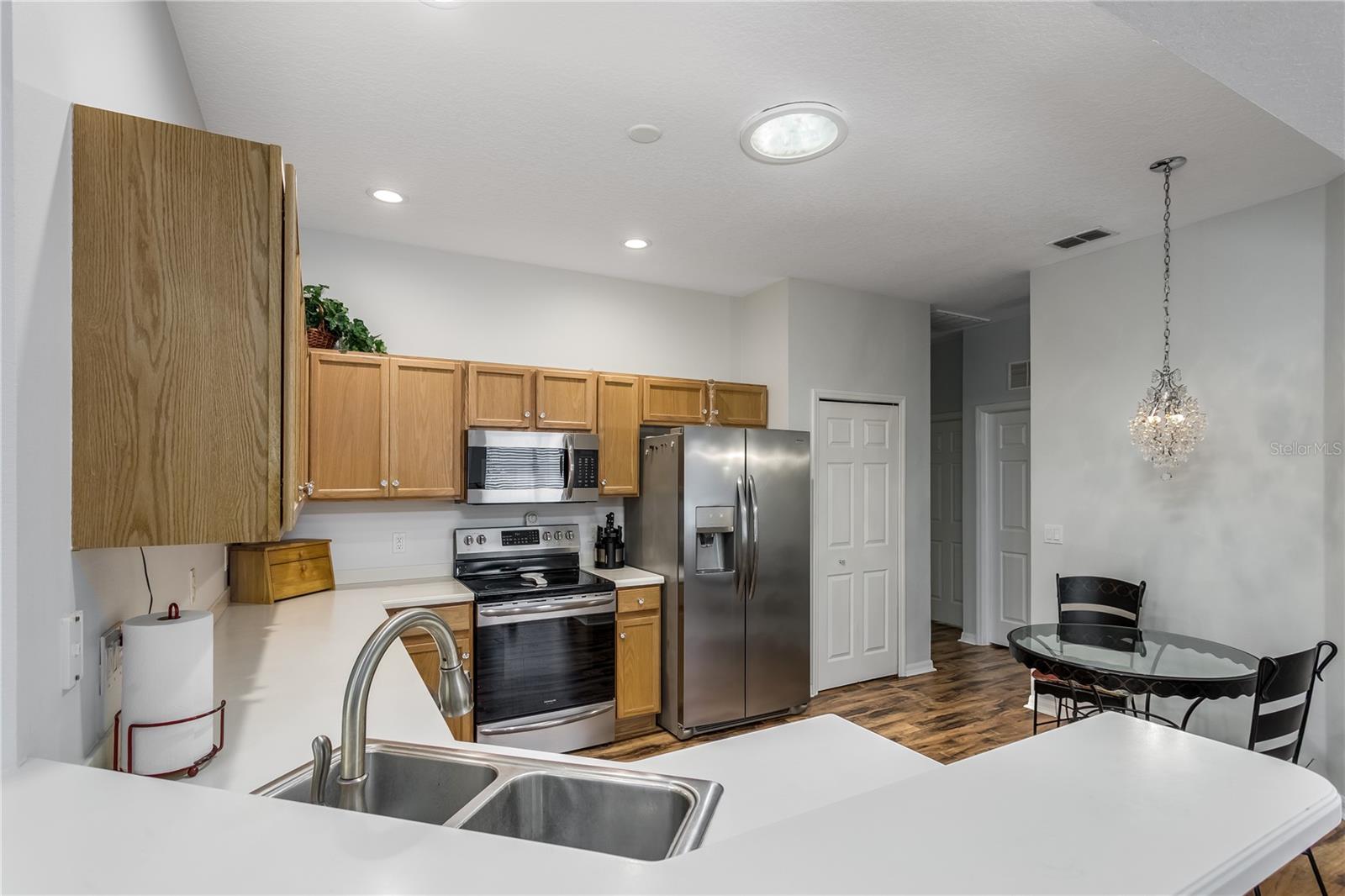 7235 CLEOPATRA DR