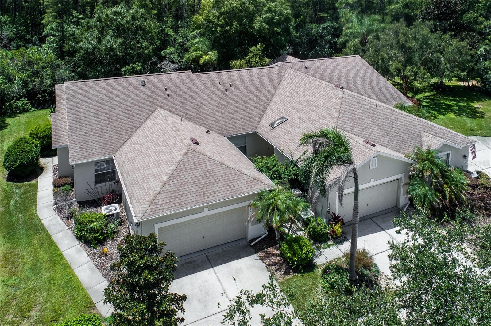 7235 CLEOPATRA DR