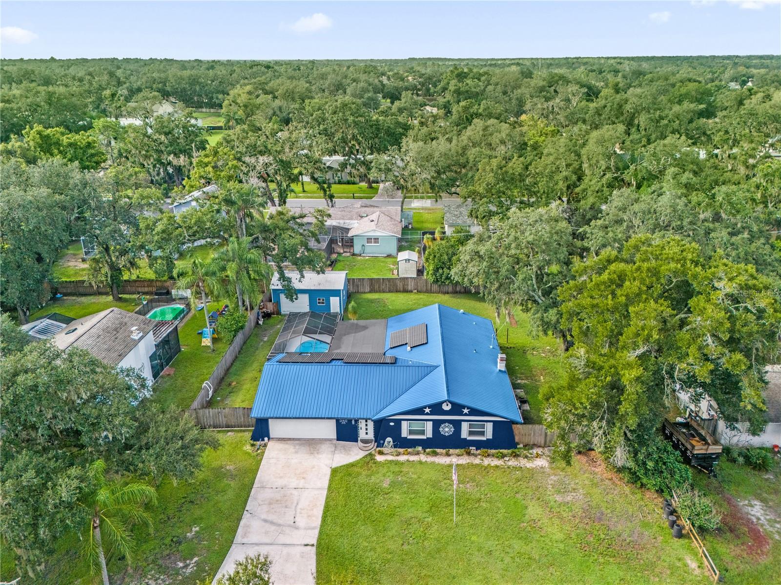 116 WINDY CIR