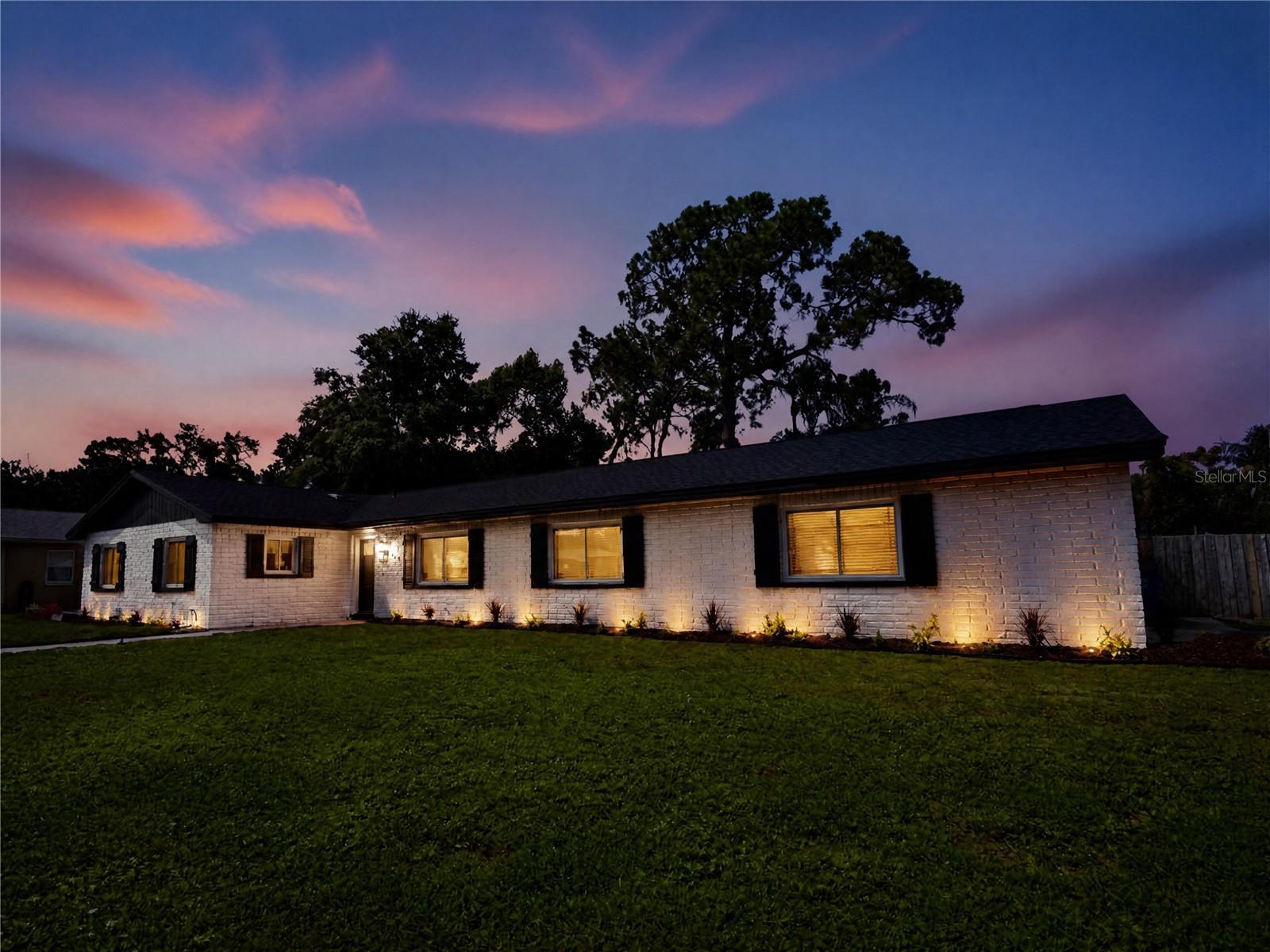 264 VAN GOGH CIR