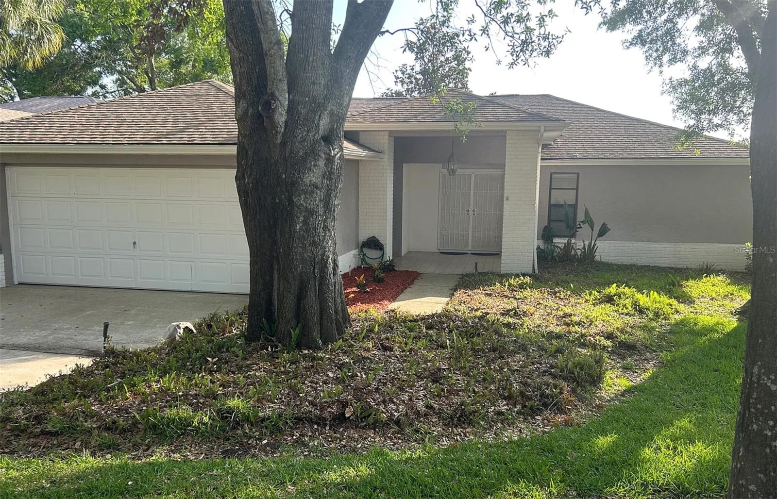 1225 Gillespie Dr N, Palm Harbor