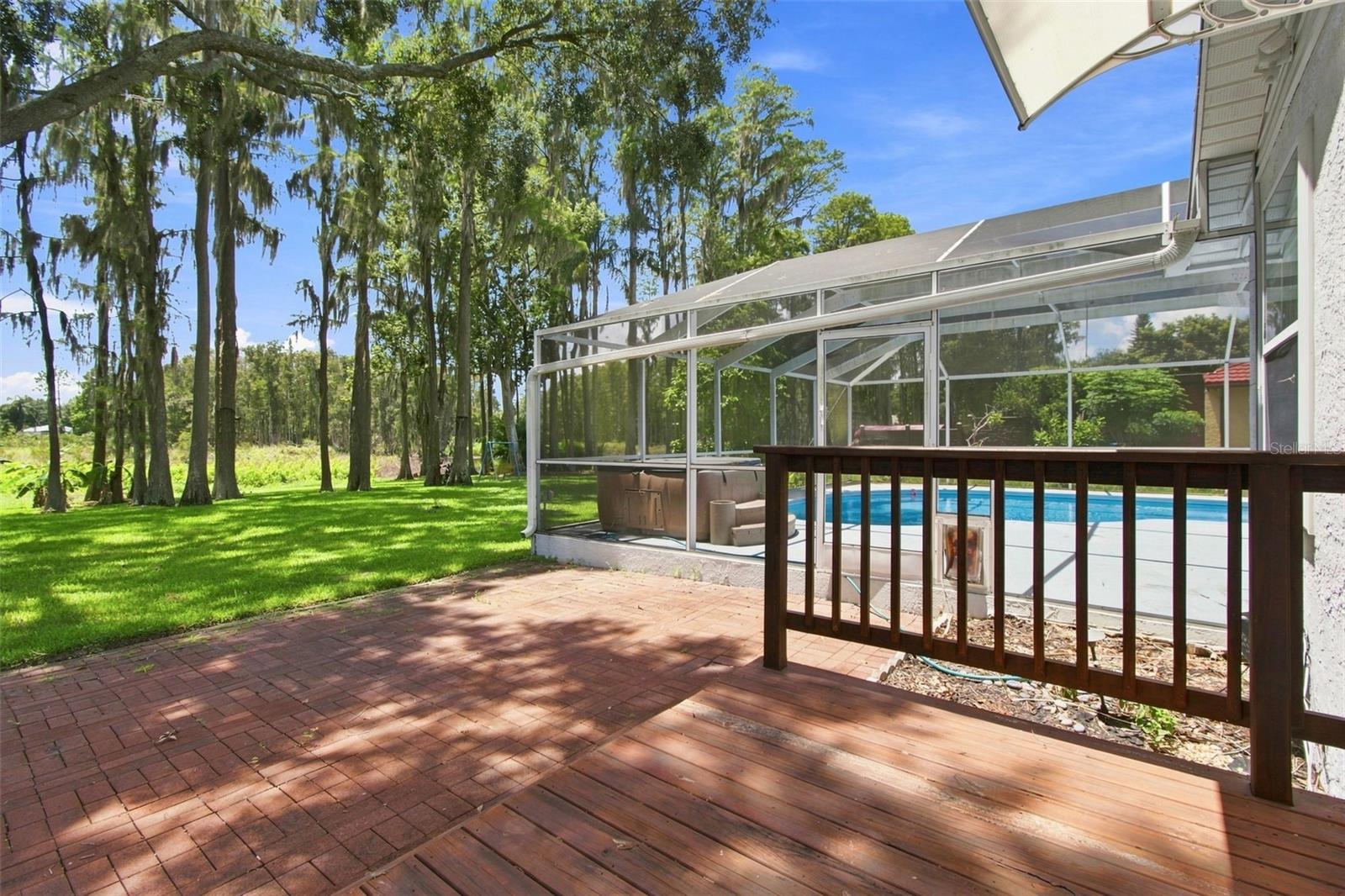 210 LAKE HOBBS RD