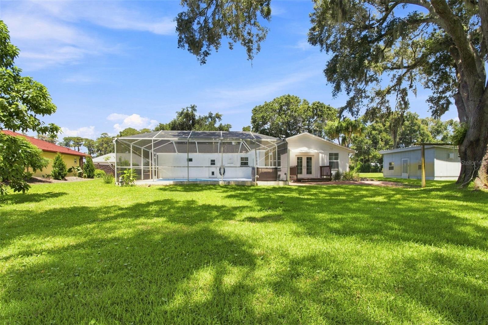 210 LAKE HOBBS RD