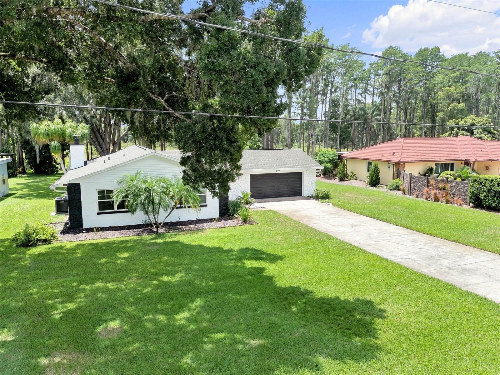 210 LAKE HOBBS RD