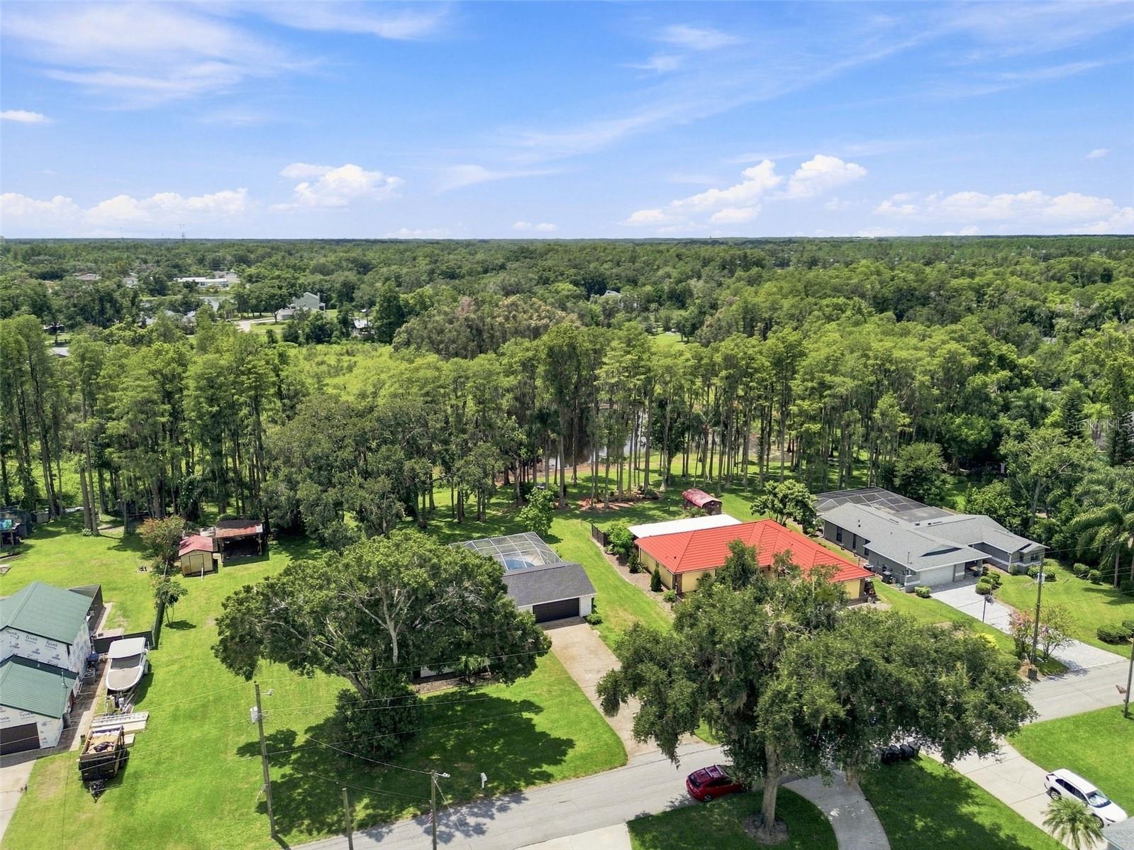 210 LAKE HOBBS RD