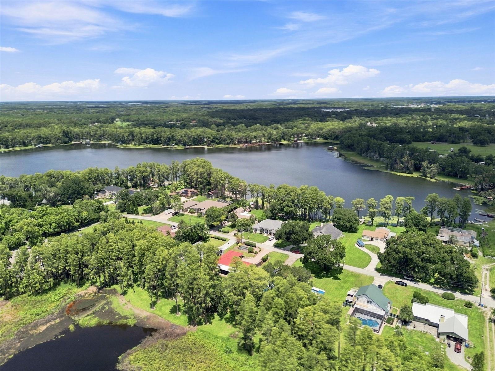 210 LAKE HOBBS RD