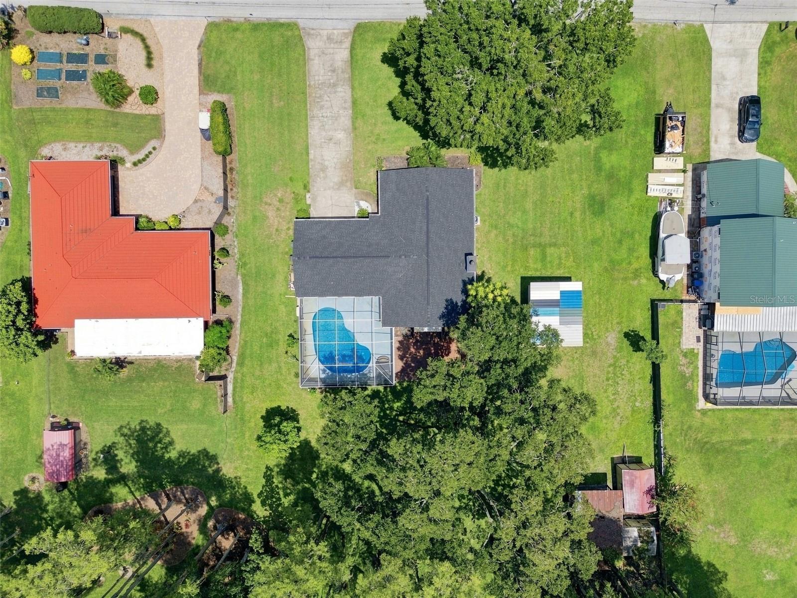 210 LAKE HOBBS RD