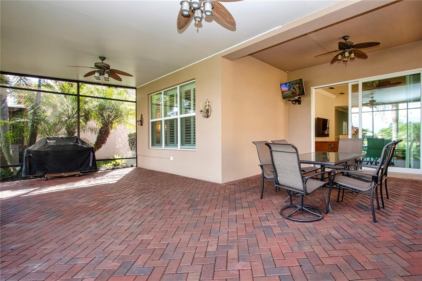 15847 COBBLE MILL DR