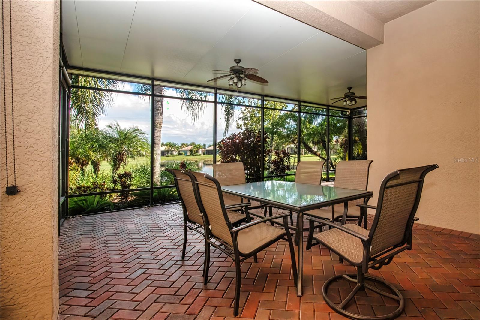 15847 COBBLE MILL DR