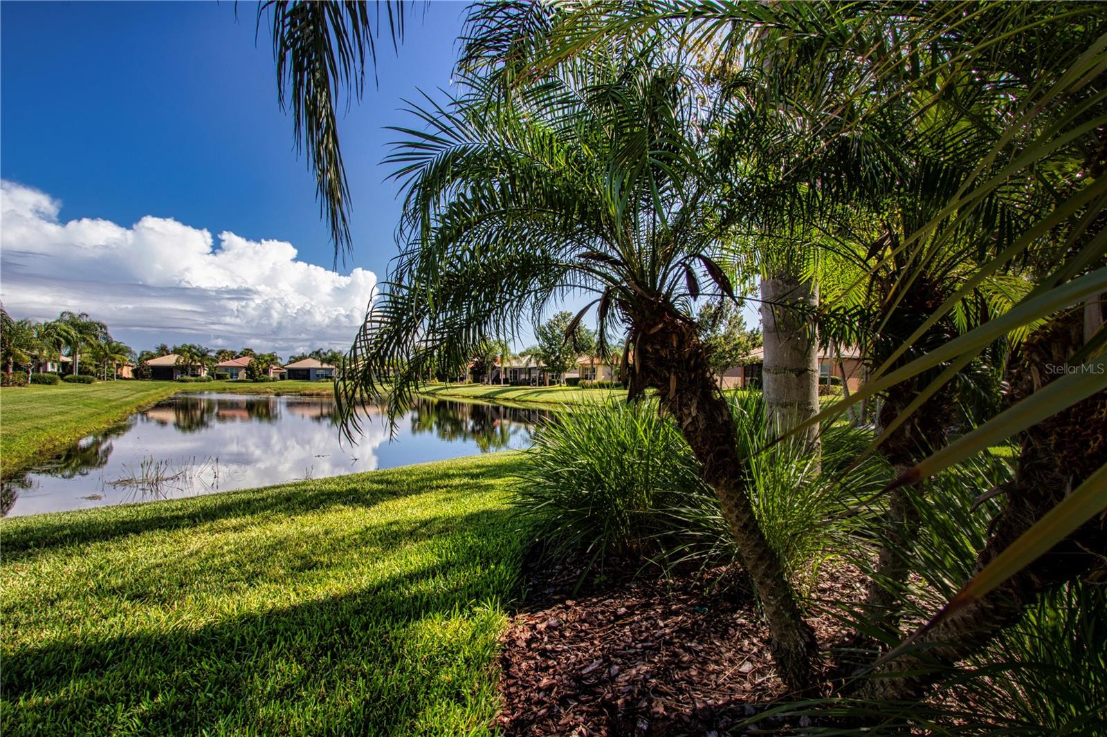 15847 COBBLE MILL DR