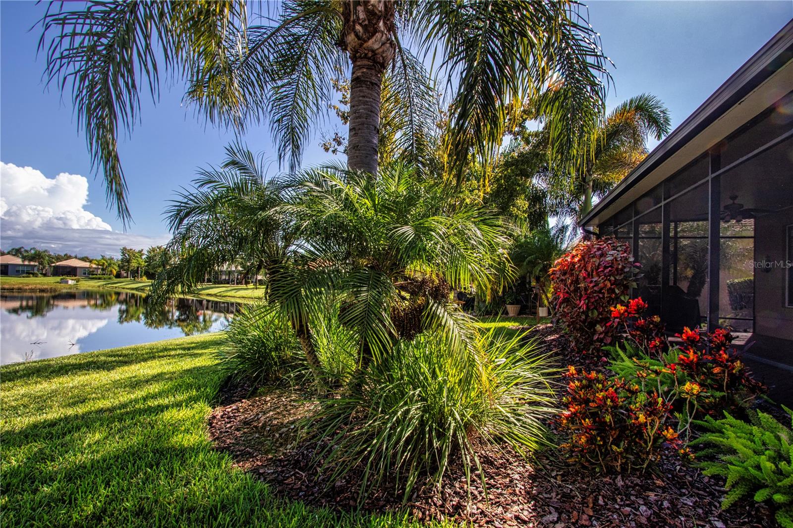 15847 COBBLE MILL DR