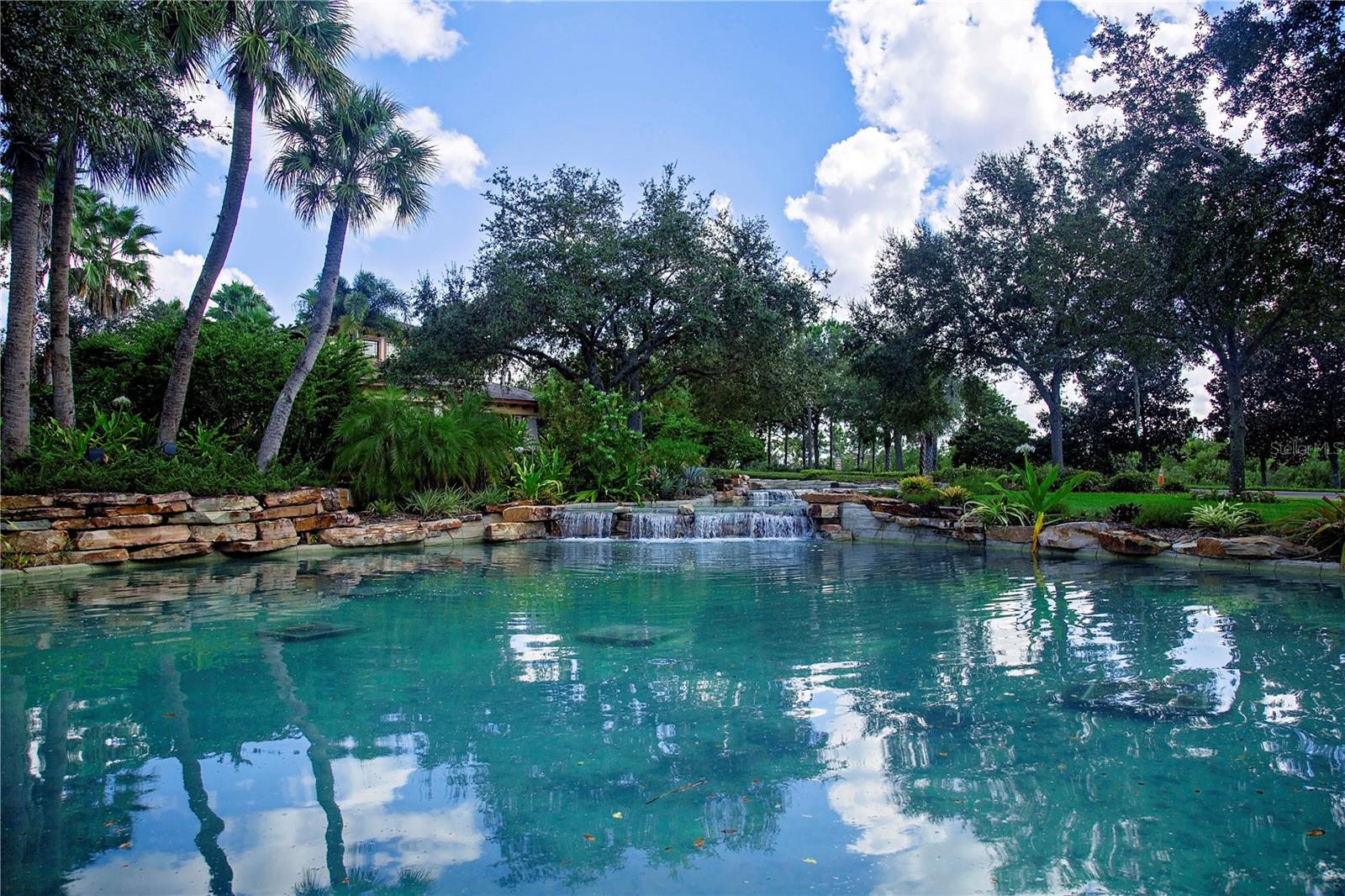 15847 COBBLE MILL DR
