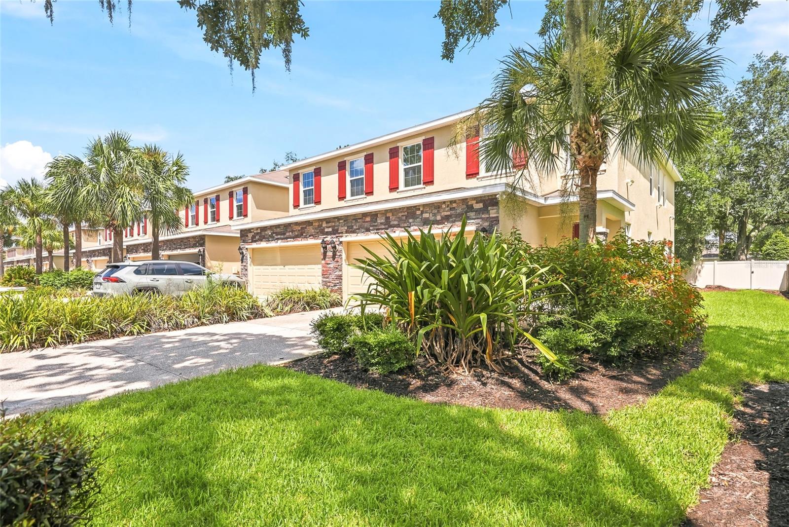 13105 CANOPY CREEK DR