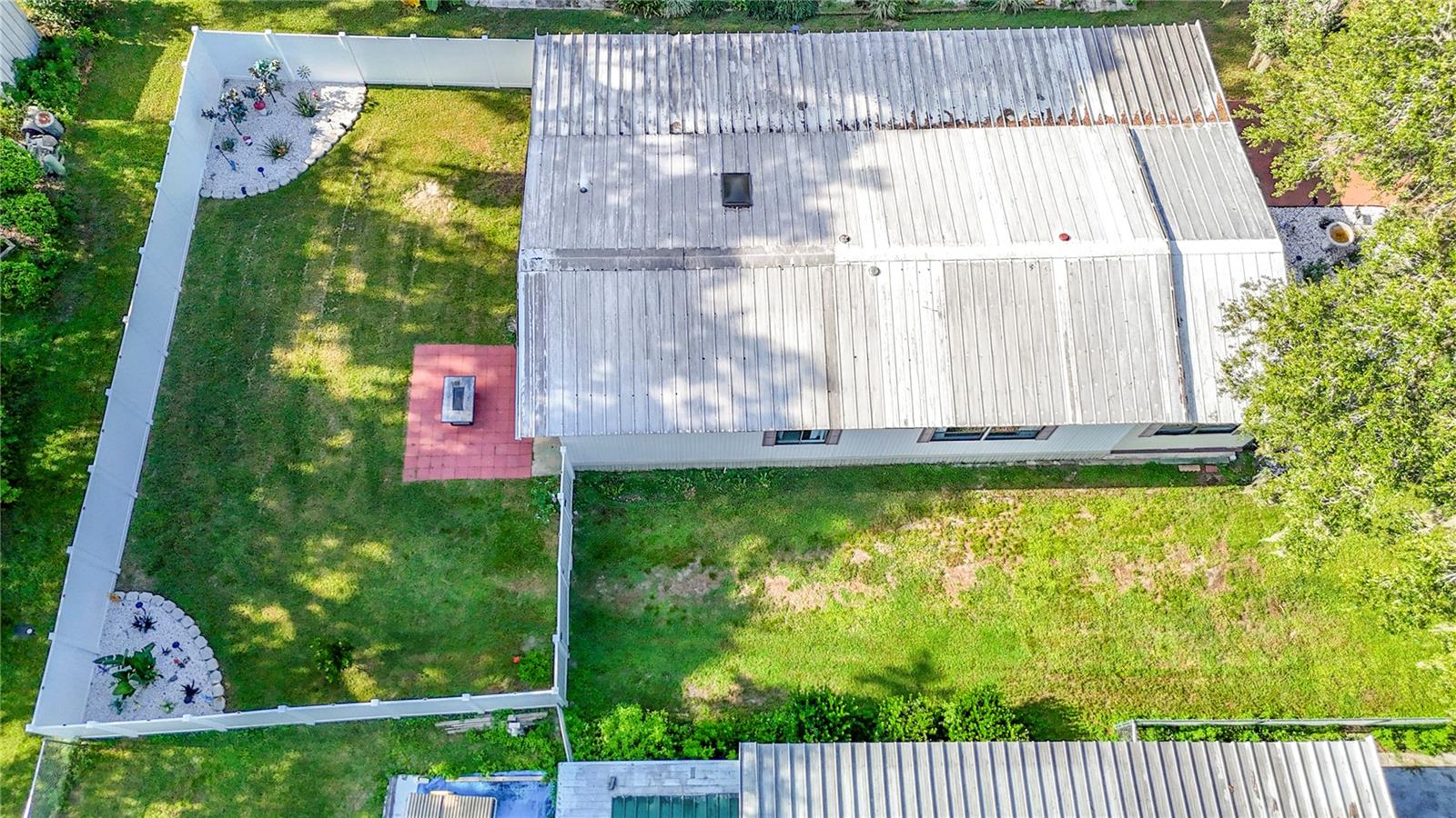 4616 OLIVE DR