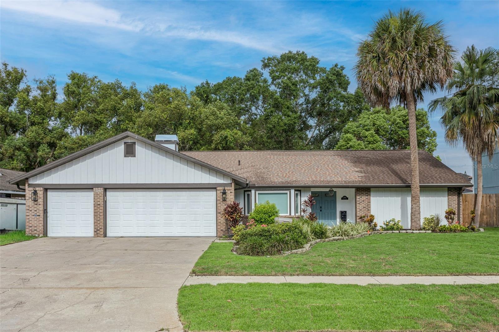 1046 Sylvia Ln, Tampa
