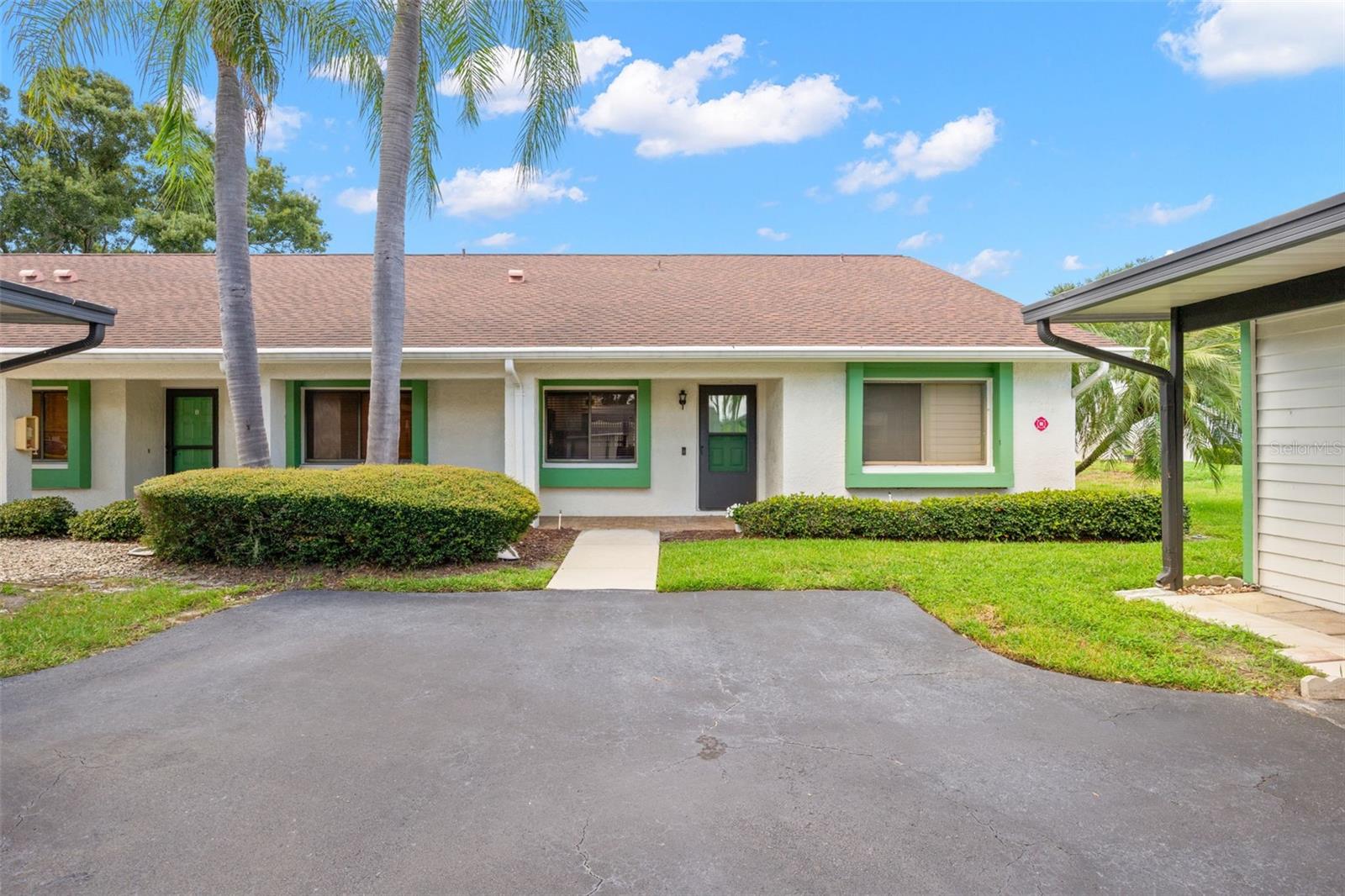 2502 Royal Pines Cir #5c, Clearwater
