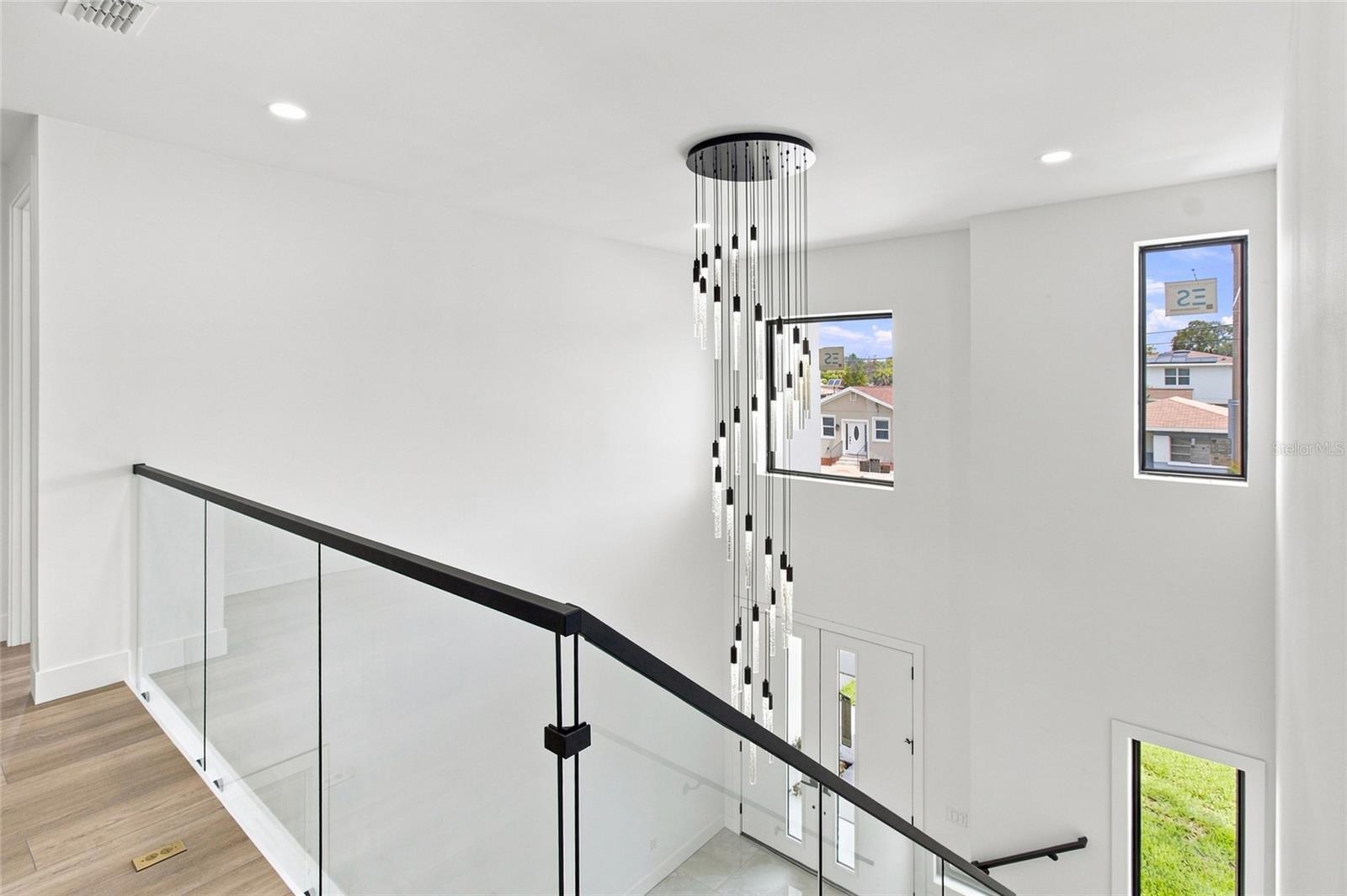 4122 W NASSAU ST