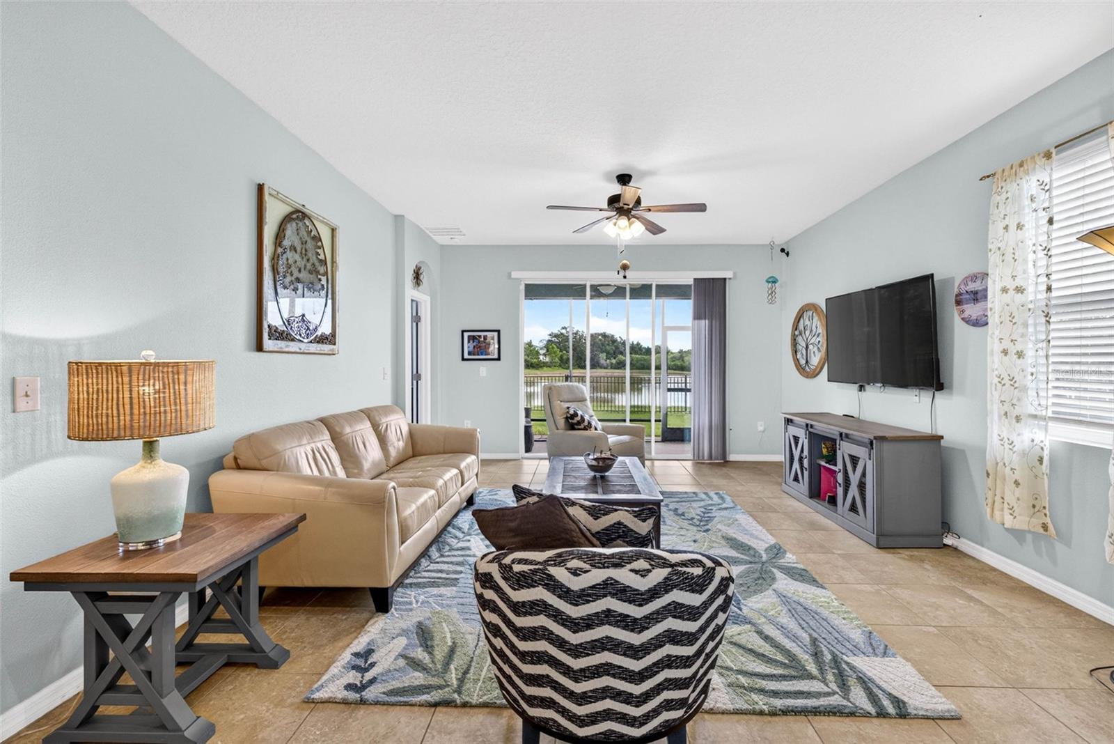 7460 STONEBROOK CIR