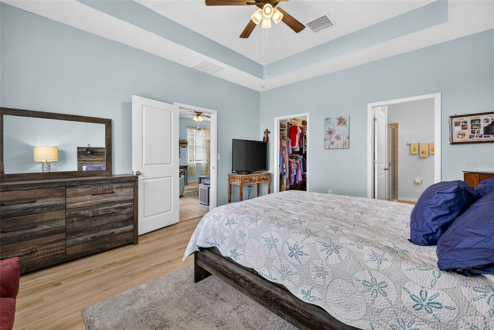 7460 STONEBROOK CIR