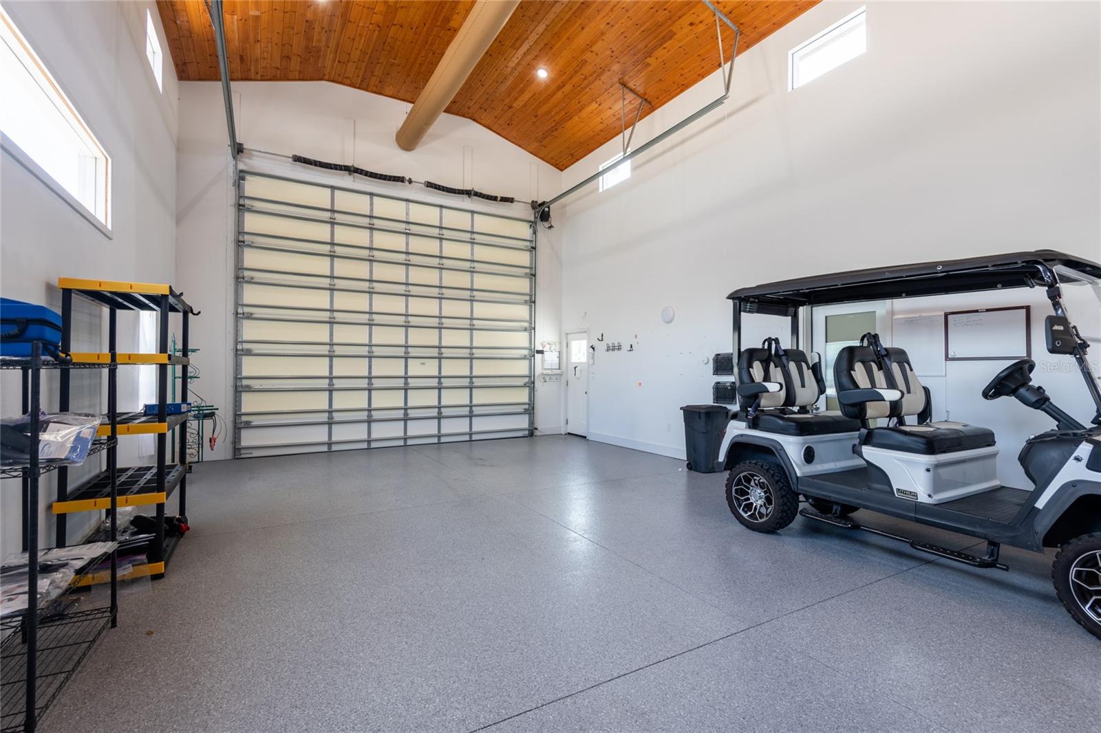 6757 AMANDA VISTA CIR