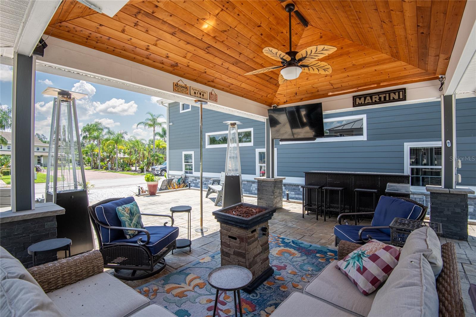 6757 AMANDA VISTA CIR