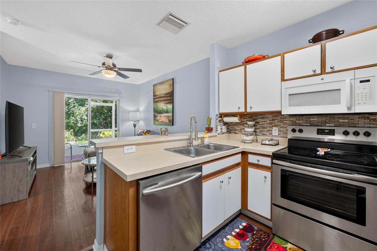 30211 SWINFORD LN