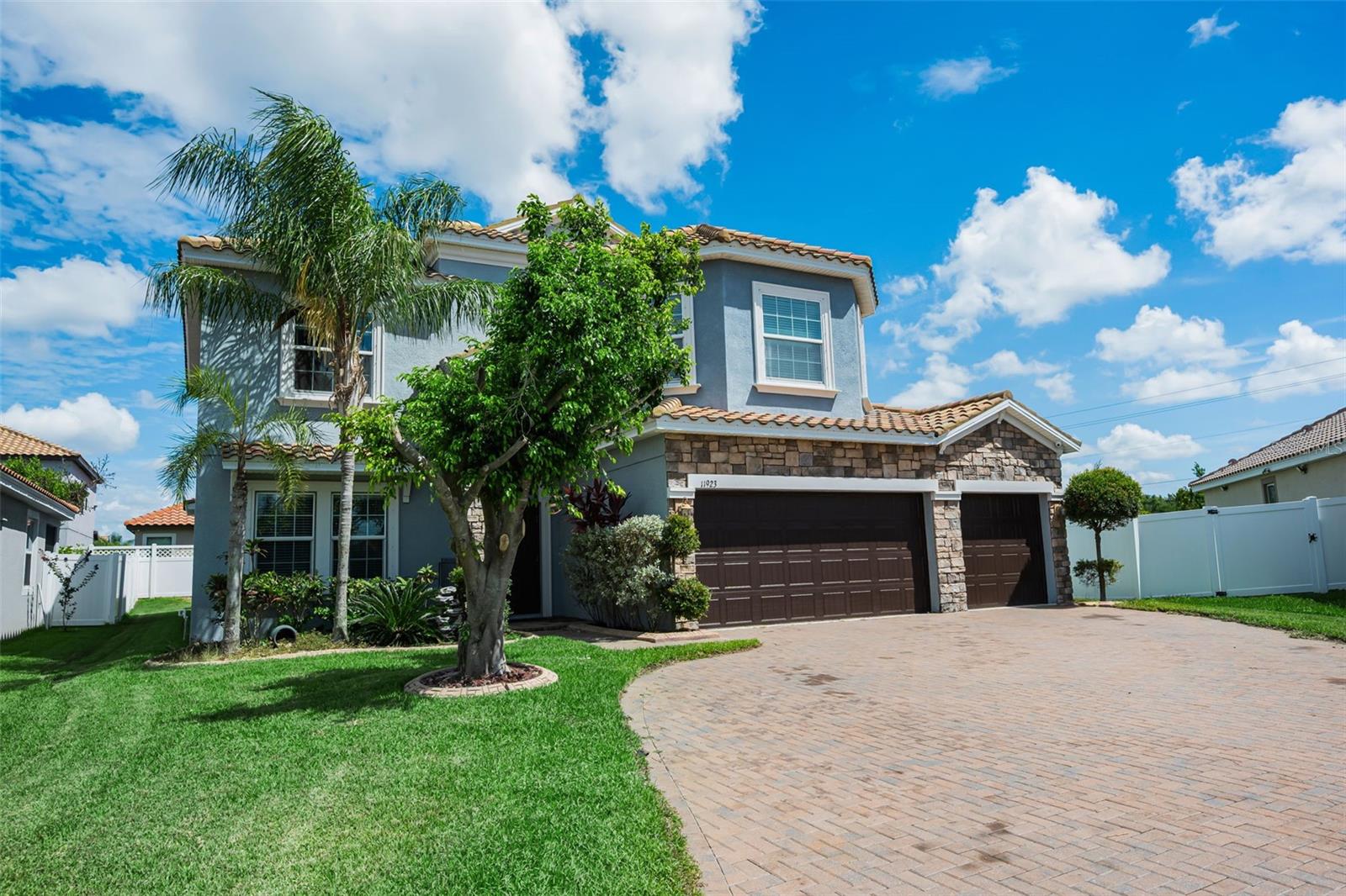 11923 CINNAMON FERN DR