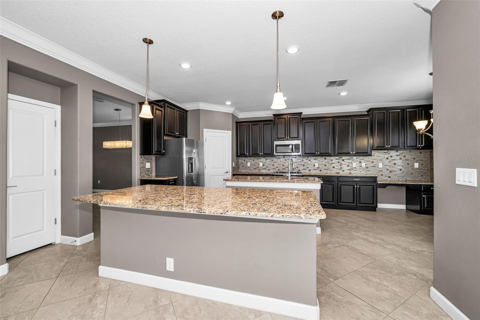 11923 CINNAMON FERN DR