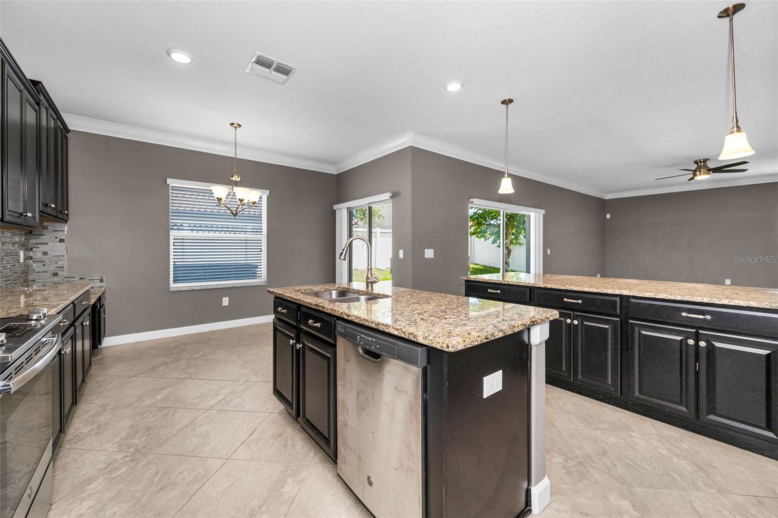 11923 CINNAMON FERN DR
