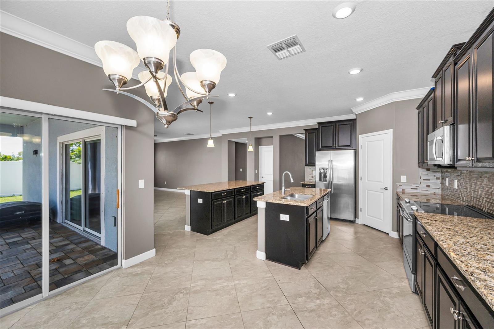 11923 CINNAMON FERN DR