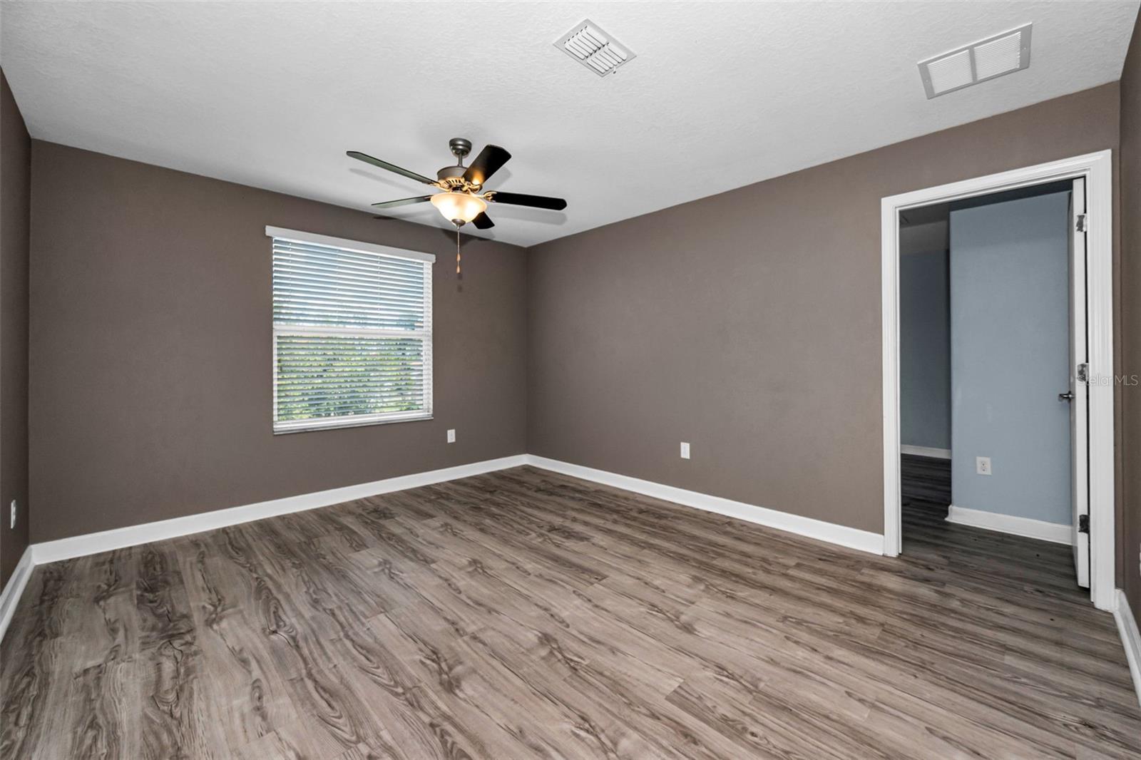11923 CINNAMON FERN DR