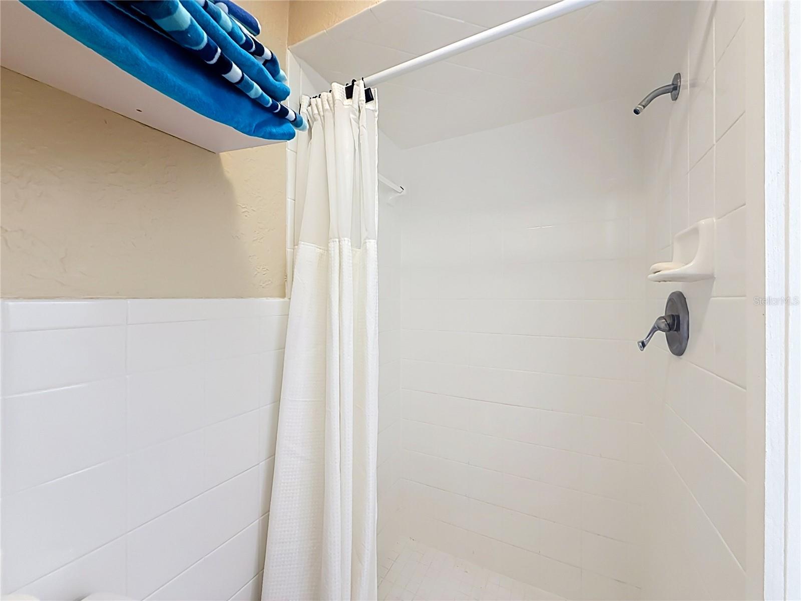 3516 FLORAMAR TER