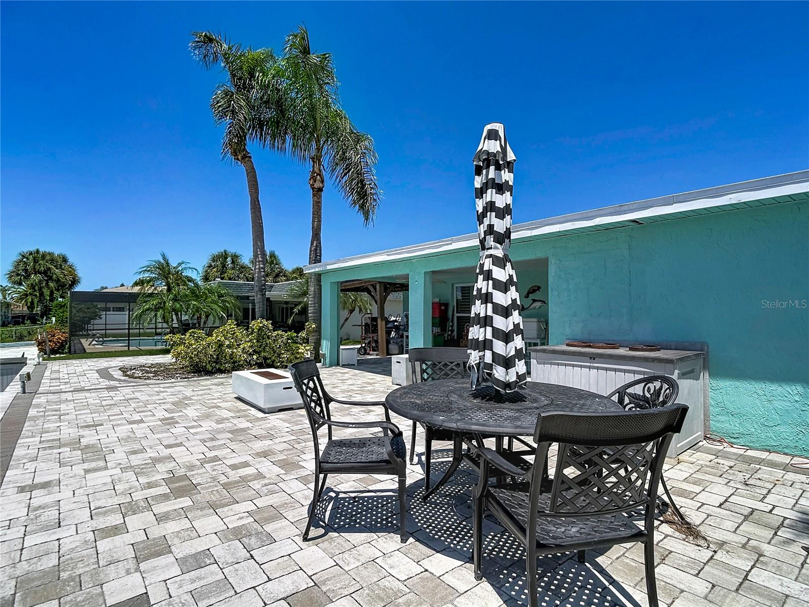 3516 FLORAMAR TER