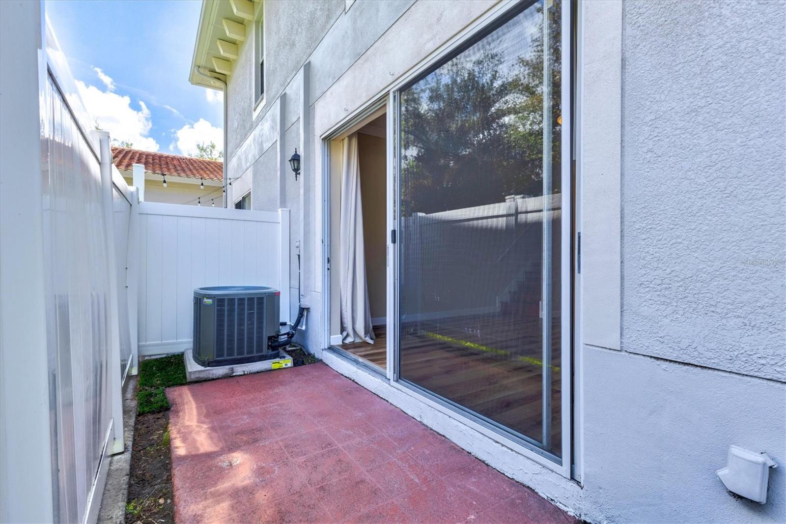 212 S DAKOTA AVE #E