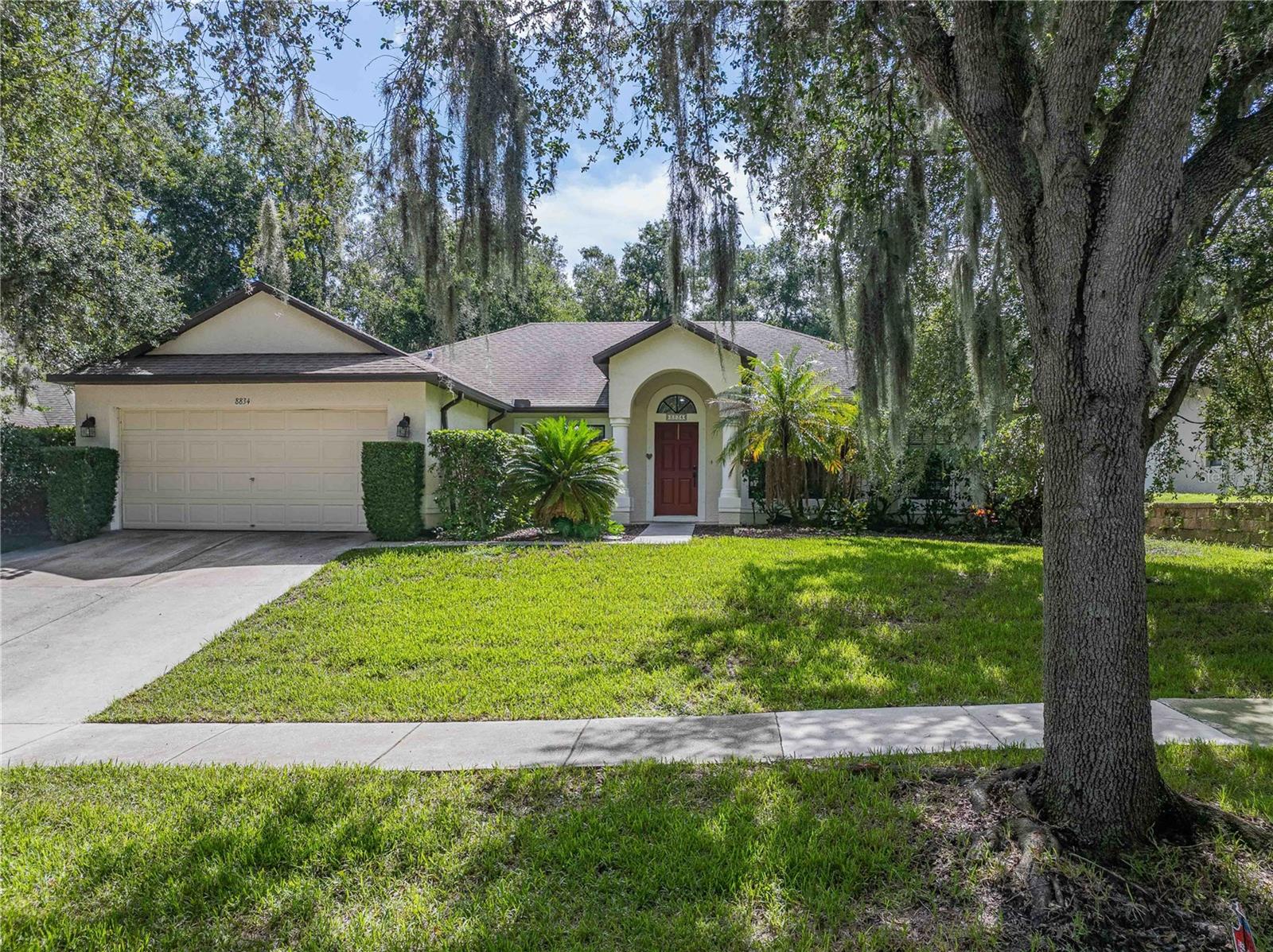 8834 Alafia Cove Dr, Riverview