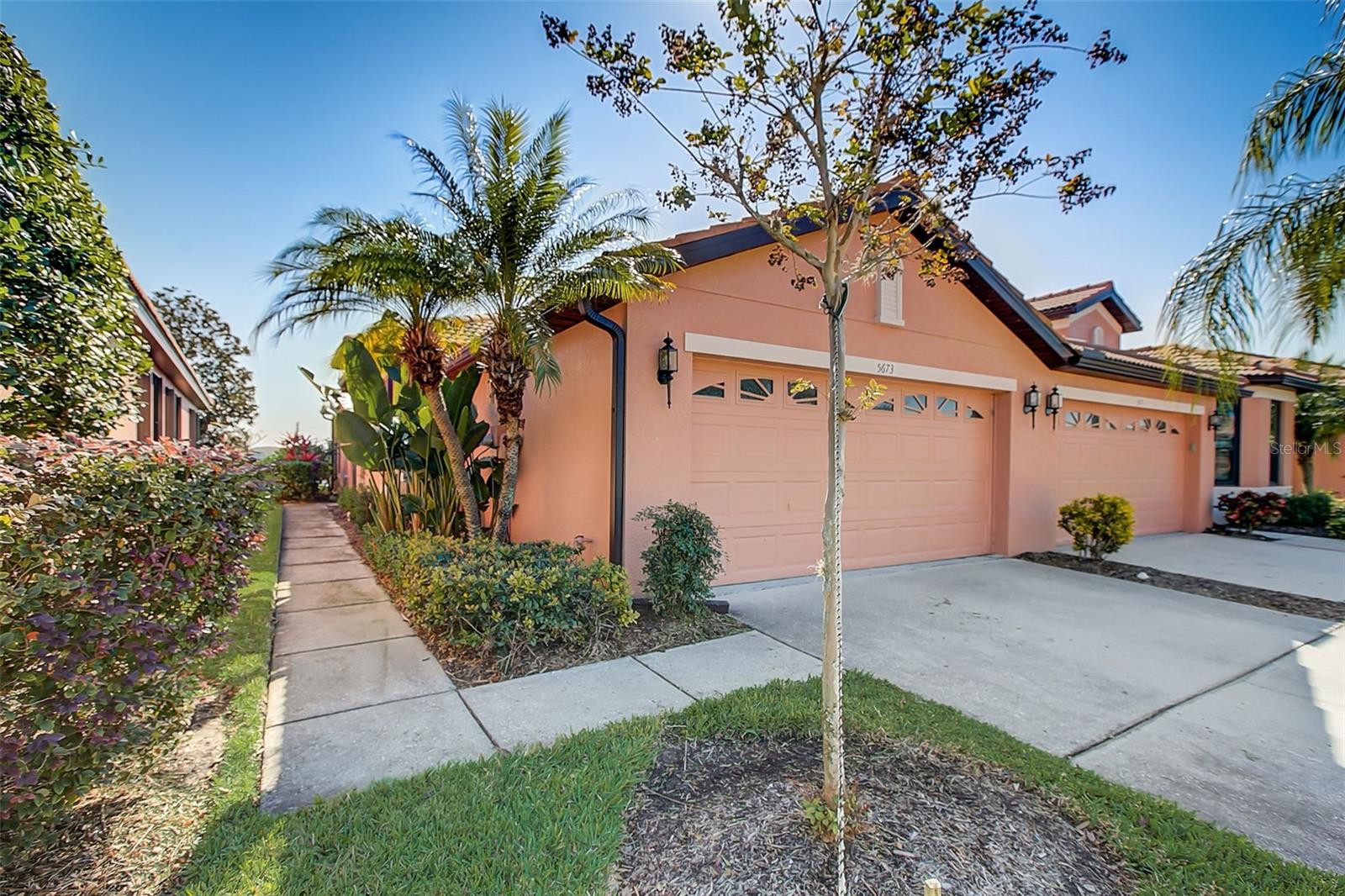 5673 SUNSET FALLS DR