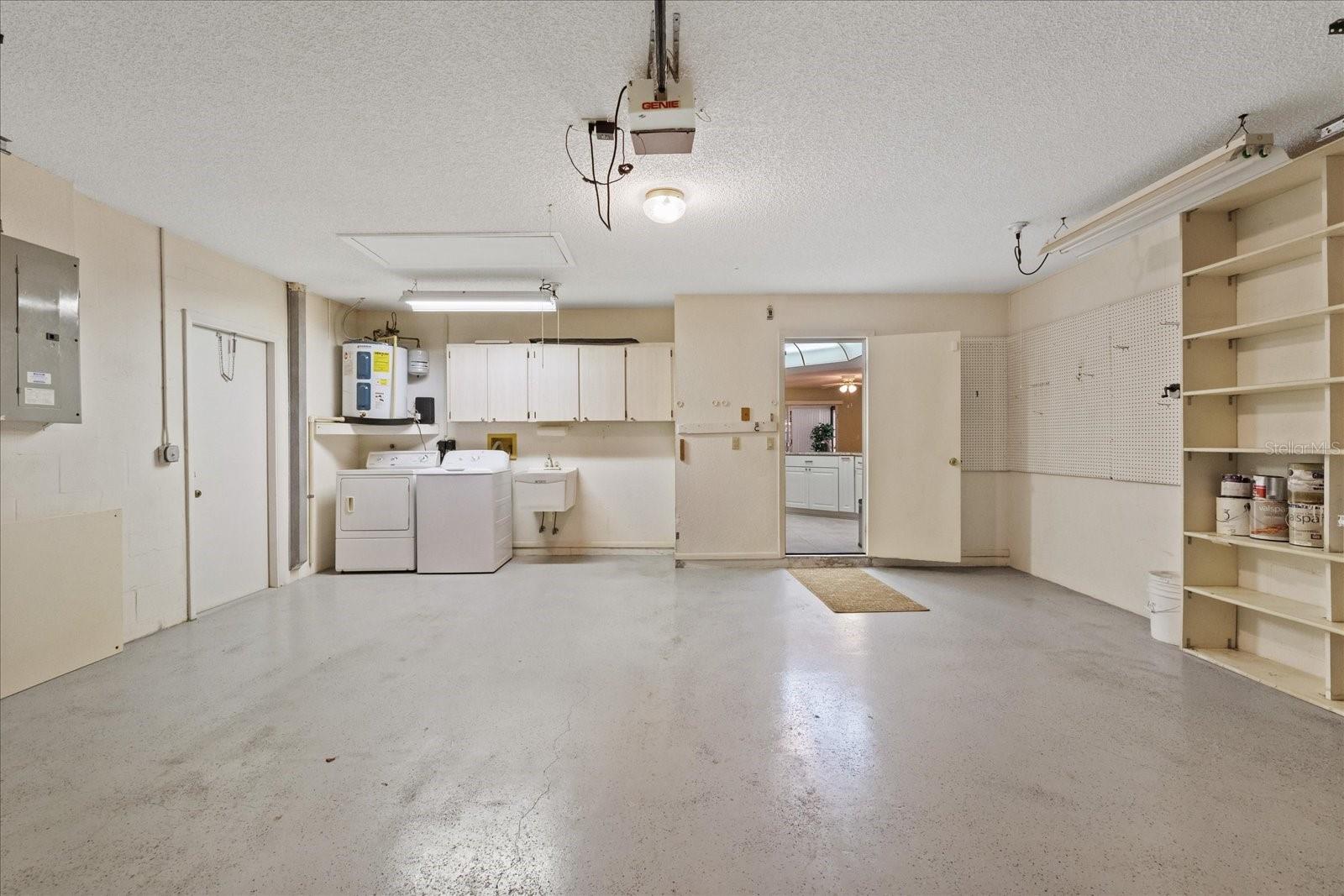 7329 FAIRWOOD AVE