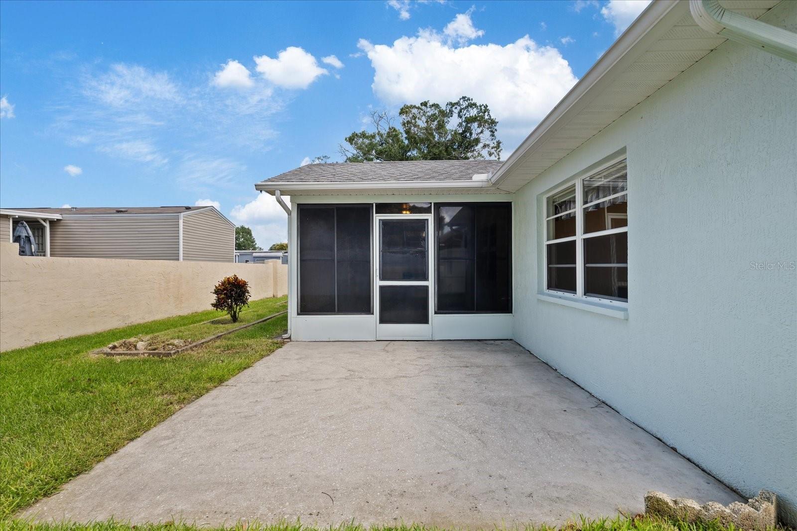 7329 FAIRWOOD AVE