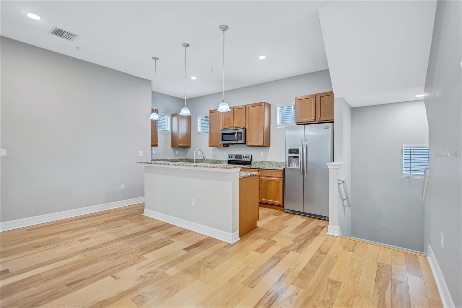 4512 BAY SPRING CT