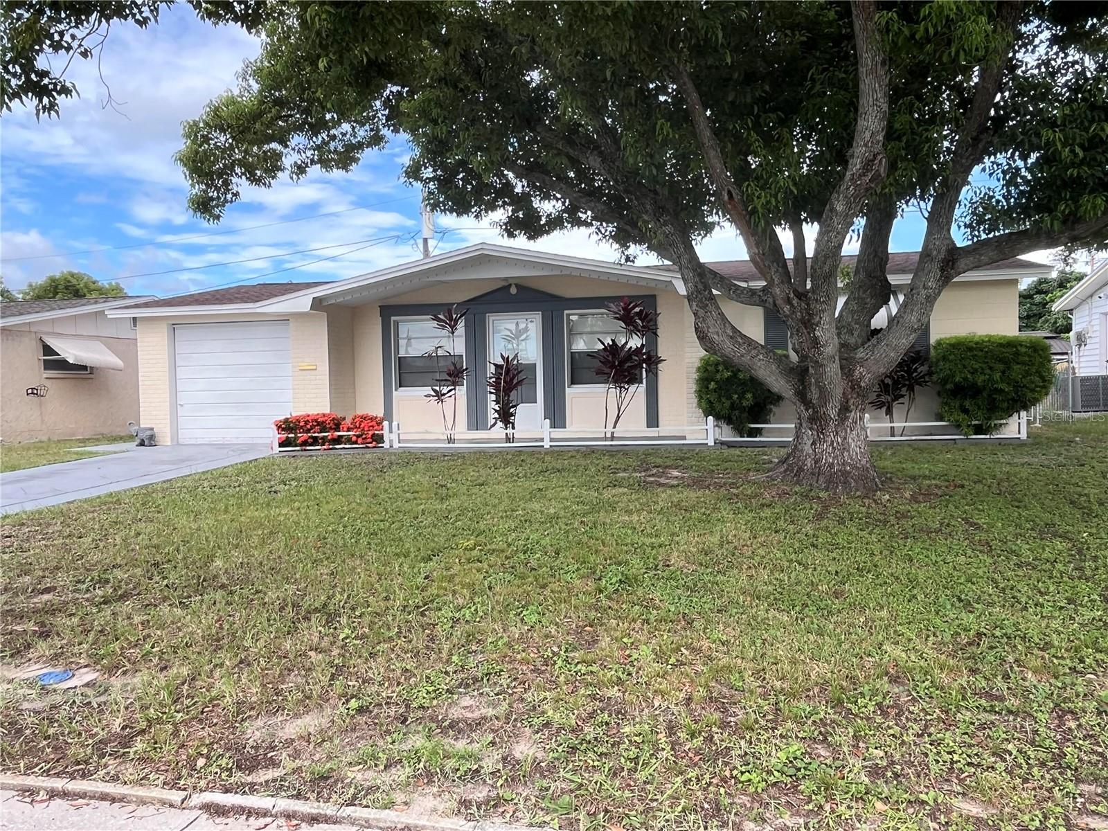 3632 Pensdale Dr, New Port Richey