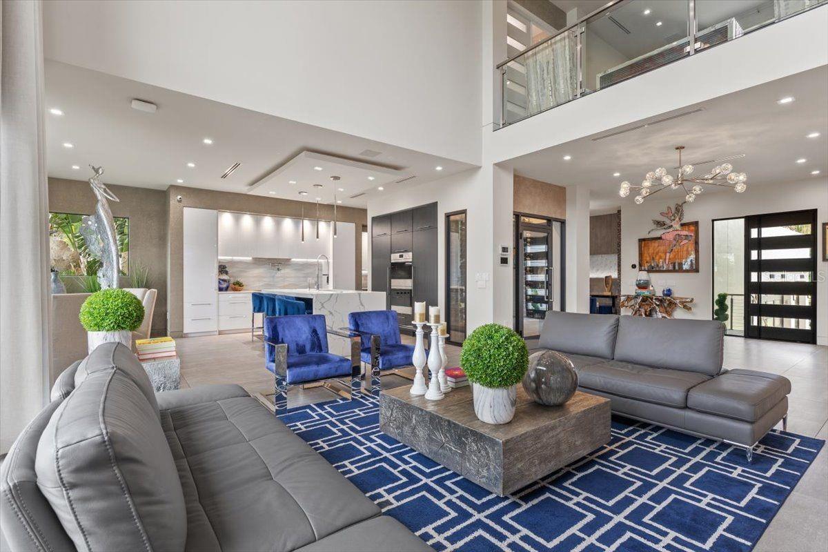 5131 W NEPTUNE WAY